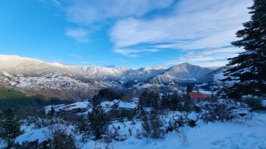Metovo Şehri Kışın yeşil kar yağışıweather forecast