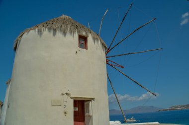 Mykonos Adası 'ndaki yel değirmenleri 