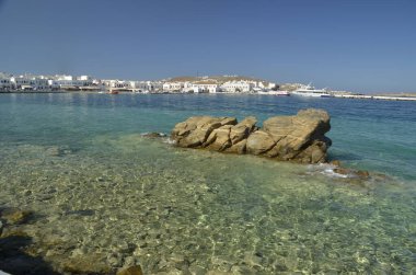 Yunan Çağı deniz adalarındaki mykonos veya mikonos adaları