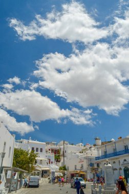 Yunan Çağı deniz adalarındaki mykonos veya mikonos adaları