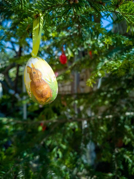 Huevos Pascua Los Árboles Decoración Nacional Búlgara Tradicional Para Pascua —  Fotos de Stock