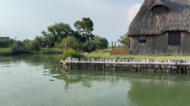 Adriyatik 'te Casoni laguna Friuli Venezia Giulia, İtalya, Marano' dan donanma