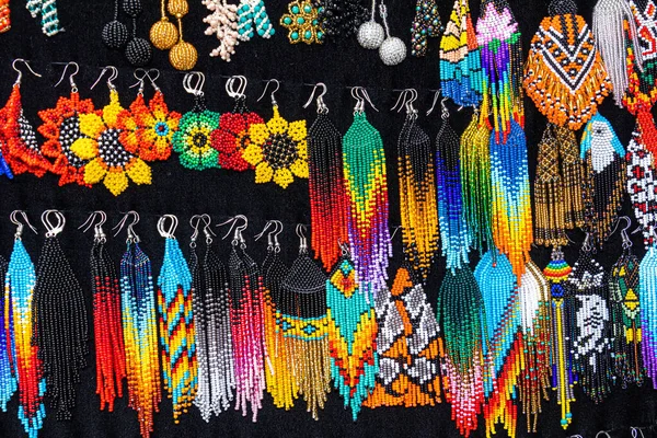 Öronringar Pärlor Traditionella För Den Etniska Gruppen Saraguro Provinsen Loja — Stockfoto