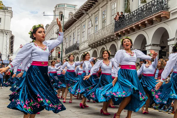 Cuenca Ecuador April 2023 Firande Stiftelsens Dag Stor Parad Den — Stockfoto