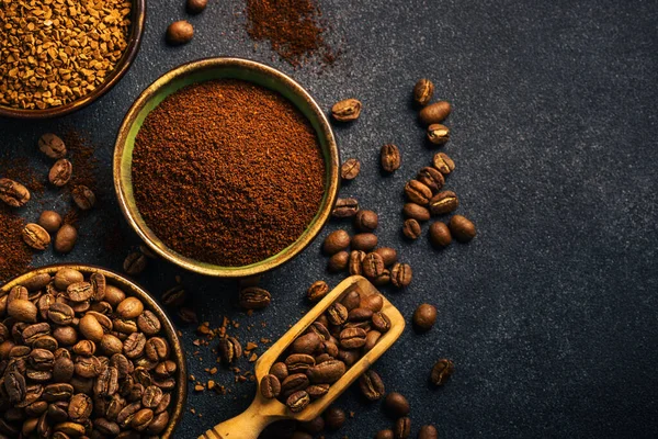 Roasted Coffee Beans Ground Coffee Instant Coffee Bowls Dark Background — Fotografia de Stock