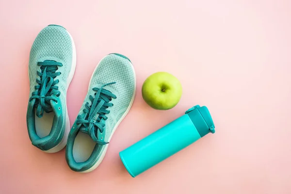 Workout Healthy Lifestyle Concept Sneakers Green Apple Bottle Water Flat — Stock Photo, Image