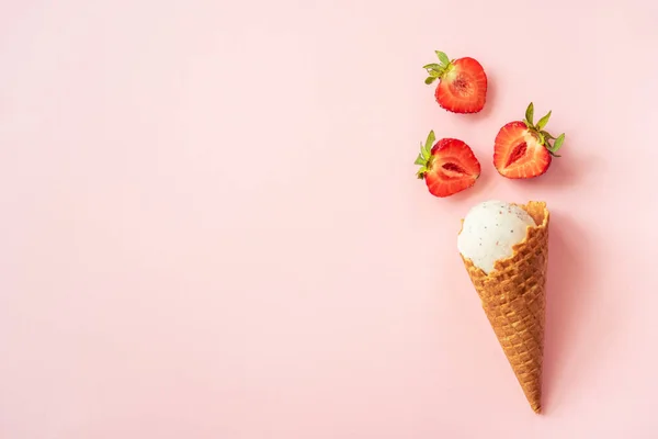 Strawberry Ice Cream Ice Cream Cone Top View Pink — Stock Photo, Image