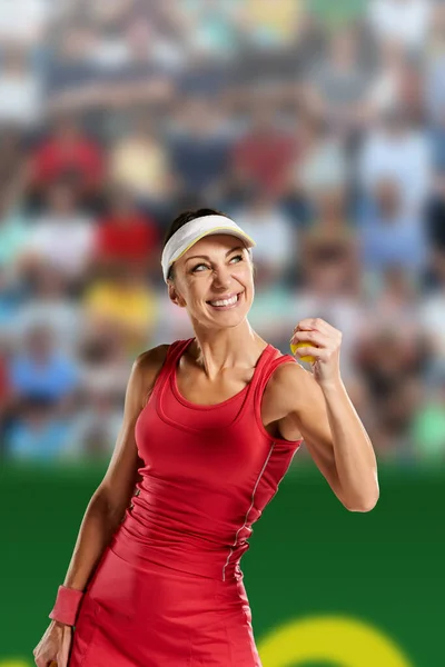 Attractive Smiling Sportswoman Posing Tennis Court Match — Fotografia de Stock