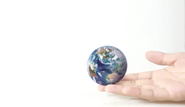 Globe Země Lidské Ruce Drží Naši Planetu Zářící Obrázek Země Royalty Free Stock Fotografie