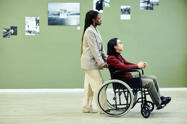 Stylish Young African American Woman Her Asian Boyfriend Disability Wheelchair — Stock Photo, Image