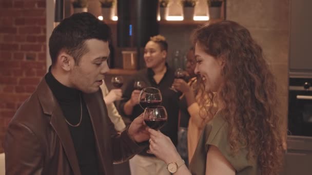 Medium Slowmo Fancy Young Caucasian Couple Talking Drinking Red Wine — Stock Video