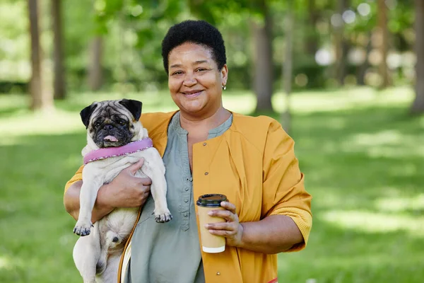 Waist Portrait Mature Black Woman Holding Cute Pug Dog Outdoors — Stock Photo, Image