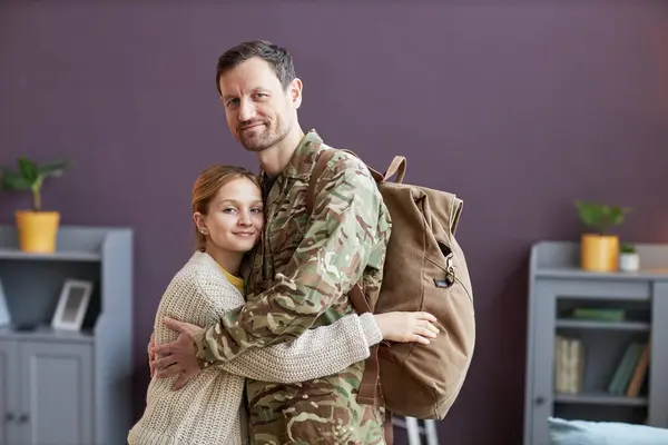 Side View Portrait Man Wearing Military Uniform Embracing Daughter Looking — Stock Photo, Image