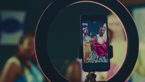 Smartphone Display Slowmo Shot Three Stylish Ethnically Diverse Dancing Bloggers — Stock Video
