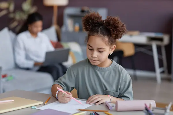 Portrait Black Girl Drawing Pictures Sitting Table Home Looking Focused — Stock Photo, Image