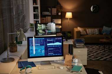 Bilgisayar ekranındaki bilgisayar çipinin performansını analiz eden programın arayüzü