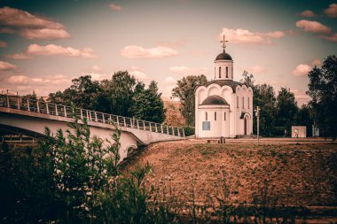 Volga kıyısındaki şapel..