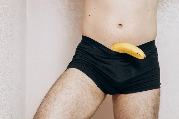 Killen Utan Kläder Håller Försvunnen Banan Handen Erektionsproblem Manlig Hälsa — Stockfoto