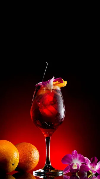 Frissítő Színes Koktélok Vannak Bárban Klub Élet Alkohol — Stock Fotó