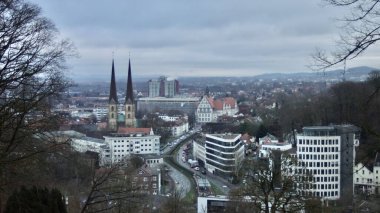Bielefeld Almanya 'sının panoramik görüntüsü. Yüksek kalite fotoğraf