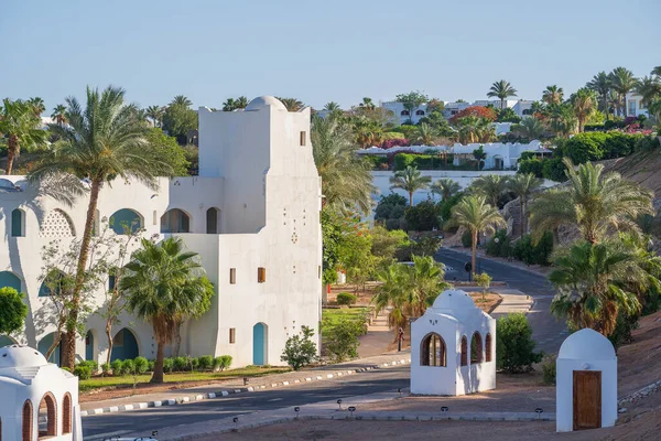 White Wall Buildings Street Sunny Day Resort Town Sharm Sheikh — Foto Stock