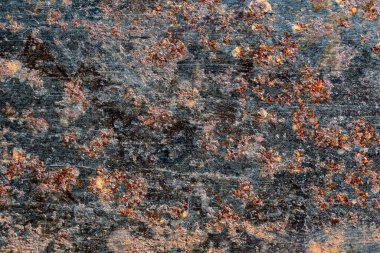 Grunge paslı metal arka plan veya çizik ve çatlaklarla dokular, yakın plan, üst görünüm