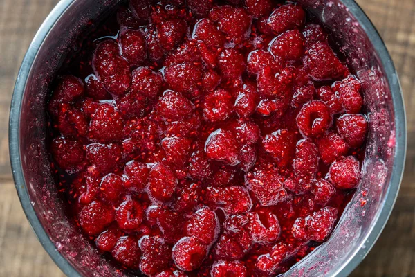 Fresh Red Raspberry Covered Granulated Sugar Jam Preparation Bowl Top — стоковое фото