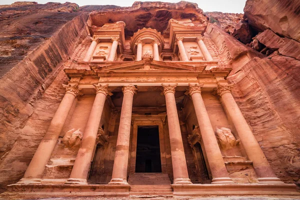Närbild Statskassan Khazneh Den Antika Staden Petra Jordanien — Stockfoto