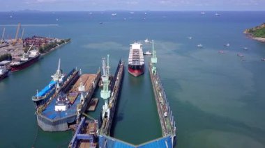 Gemi Tamiri Offshore tersanesi ya da tersane