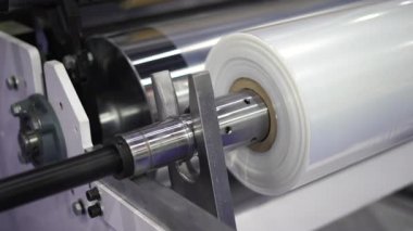 Sanayi tesislerindeki plastik pelet üretim makinelerinin plastik pelet üretim süreci