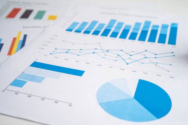 Çizelge ya da grafik kağıdı. Mali, hesap, istatistik ve iş verileri kavramı.