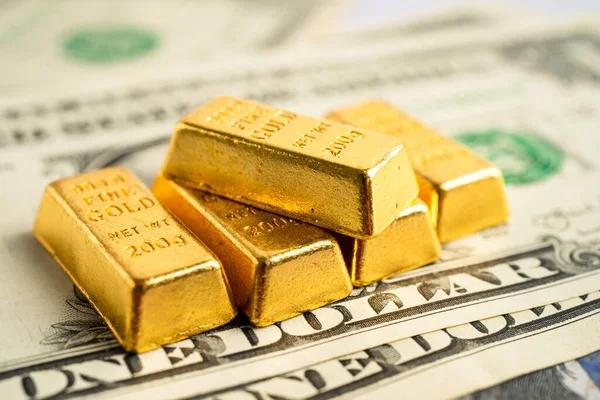 Abd Doları Üzerindeki Altın Külçeleri Para Ekonomi Finansmanı Ticaret Yatırım — Stok fotoğraf