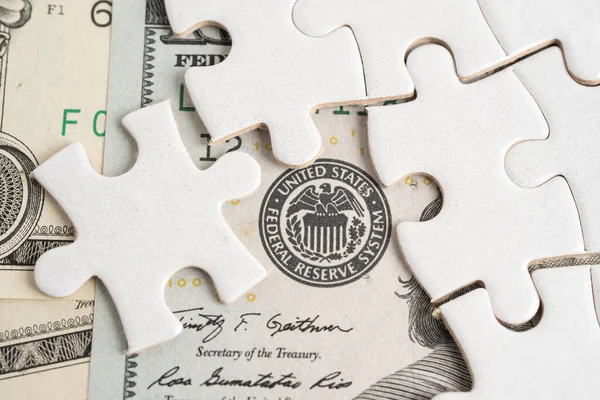 米国の中央銀行システムであるジグソーパズル紙を用いた連邦準備制度 Fdb — ストック写真