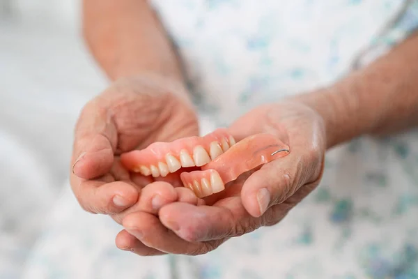 Asian Elderly Woman Patient Holding Use Denture Healthy Strong Medical — Foto de Stock