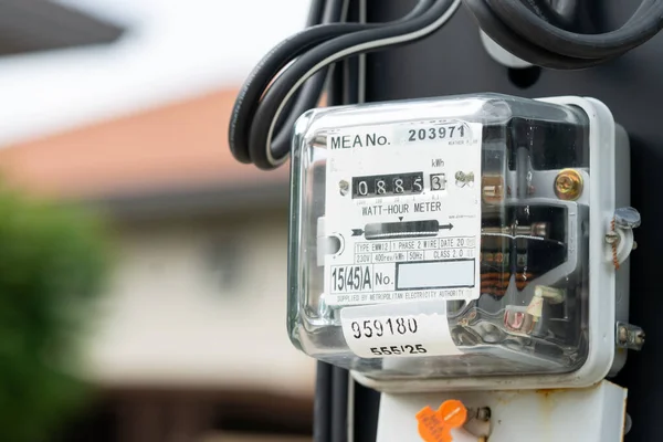 Elektromos Fogyasztásmérő Háztartási Irodai Energiaköltségekhez — Stock Fotó