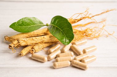 Ginseng, kurutulmuş sebze. Kore ülkesine ünlü sağlıklı gıda ihracatı..