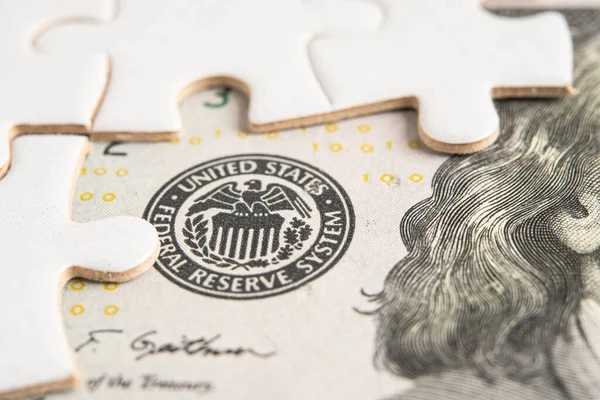 米国の中央銀行システムであるジグソーパズル紙を用いた連邦準備制度 — ストック写真