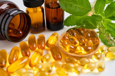 Çevre Koruma Ajansı ve DHA ile balık yağı vitamini, E omega 3 vitaminli alternatif ilaç bitkisel organik kapsül.