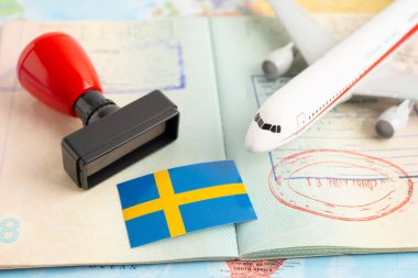 İsveç bayraklı mühürlü pasaport onaylandı..