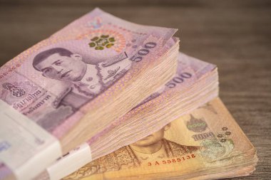 Tayland baht banknotları, iş tasarrufu yatırım kavramı.