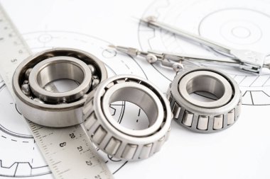 Mühendislik araçları ve mekanik endüstriyel vernier kalibre ve metal top bering.