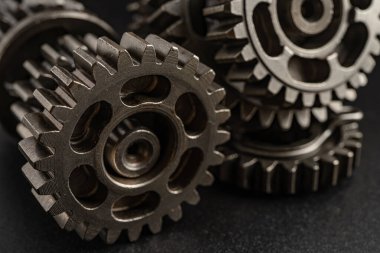 Çarklar ve dişliler, saat mekanizması, pirinç metal motor endüstrisi.