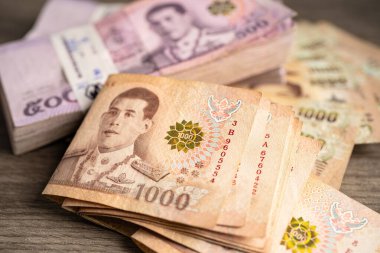 Tayland baht banknotları, iş tasarrufu yatırım kavramı.