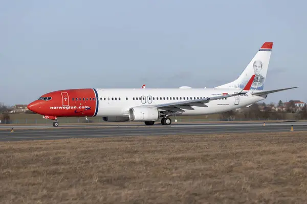 Prague Dicembre 2023 Norwegian Karin Larsson Livery Operated Norwegian Air Immagine Stock
