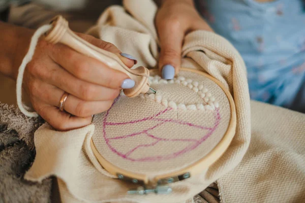 Close View Woman Hands Embroidering Punch Needle Technique Woman Making — Stock Photo, Image