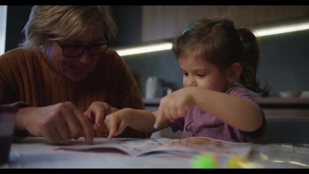 Sviluppo Precoce Dei Bambini Istruzione Familiare Del Bambino Nuovi Metodi — Video Stock