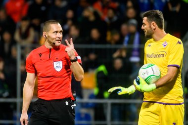 RIGA, LATVIA. 3 Kasım 2022. UEFA Avrupa Konferans Ligi Grubu A oyunu RFS ve Fiorentina arasında.