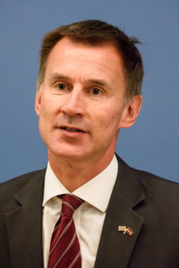 15.08.2018. RIGA, LATVIA. Jeremy Hunt, Birleşik Krallık Dışişleri Bakanı ve Edgars Rinkevic 'in basın toplantısı, Letonya Dışişleri Bakanı.