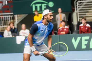 RIGA, LATVIA. 5 Şubat 2023. Letonya İsrail 'e karşı, Davis Kupası Dünya Kupası İLK İLK İLK İKİ Round Tenis Maçı.