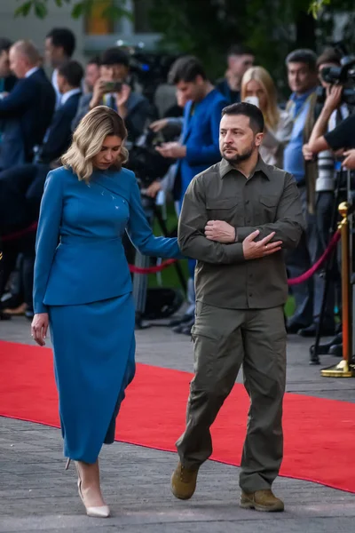 stock image VILNIUS, LITHUANIA. 11th July 2023. Volodymyr Zelensky, President of Ukraine and Olena Zelenska, First lady of Ukraine arrives for Social Dinner, hosted by Lithuanian President, during NATO SUMMIT 2023.